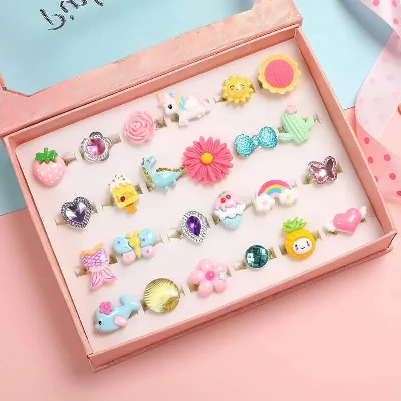 24 colorful rings! RINGS CLUB